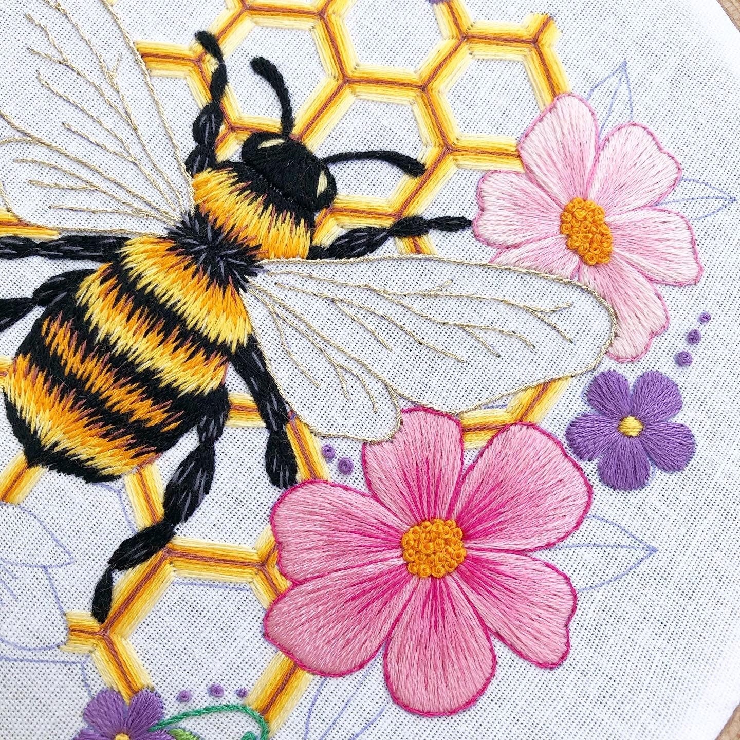Queen Bee Hand Embroidery Pattern + Complete Video Course