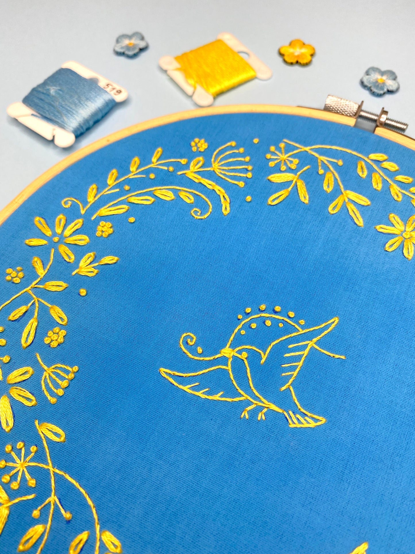 Gove of Peace Hand Embroidery Pattern