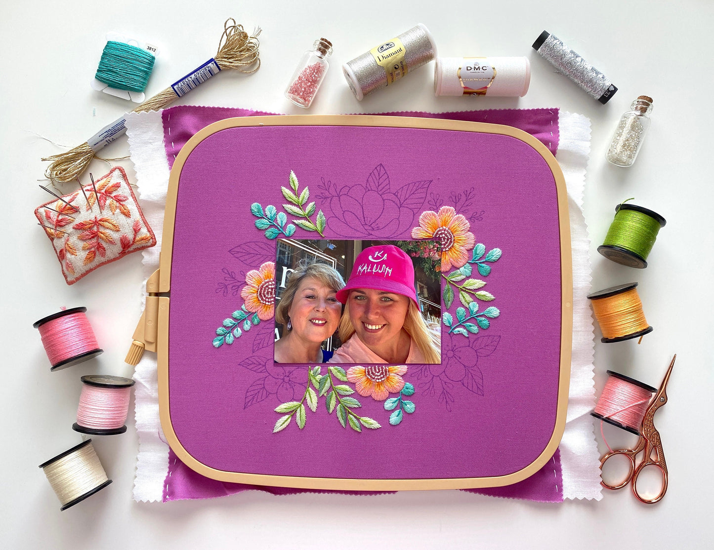 Floral Photo Frame - Hand Embroidery Pattern