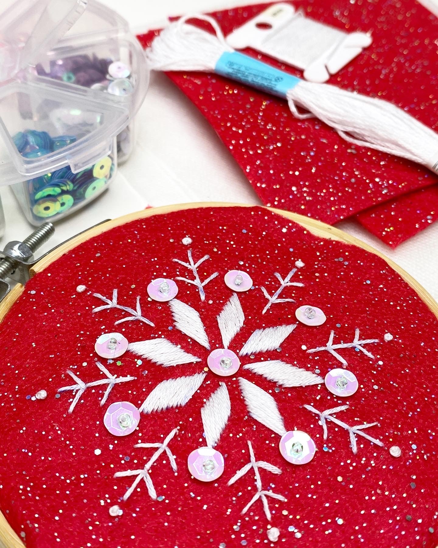 🎄Snowflake Christmas Ornament ❄️ FREE Pattern for Beginners