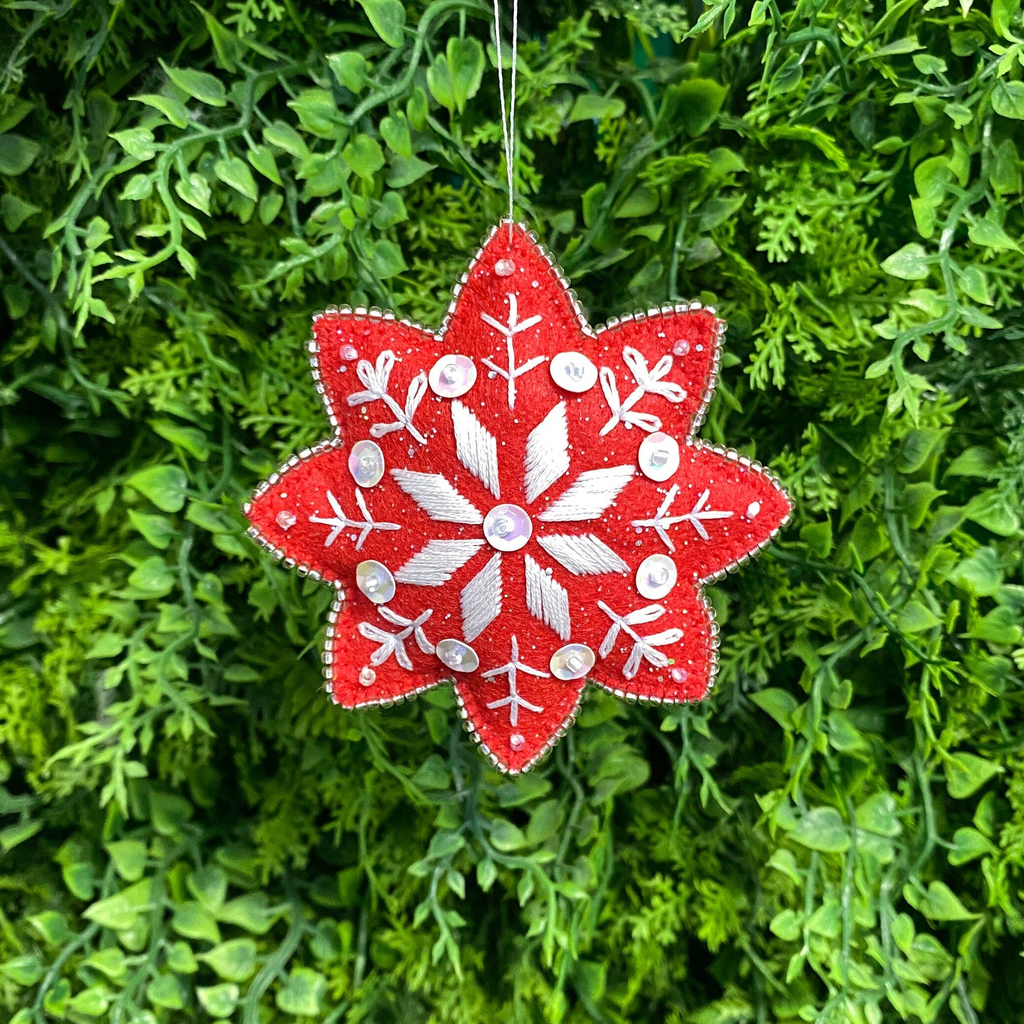 🎄Snowflake Christmas Ornament ️ FREE Pattern for Beginners – Embroidery ...
