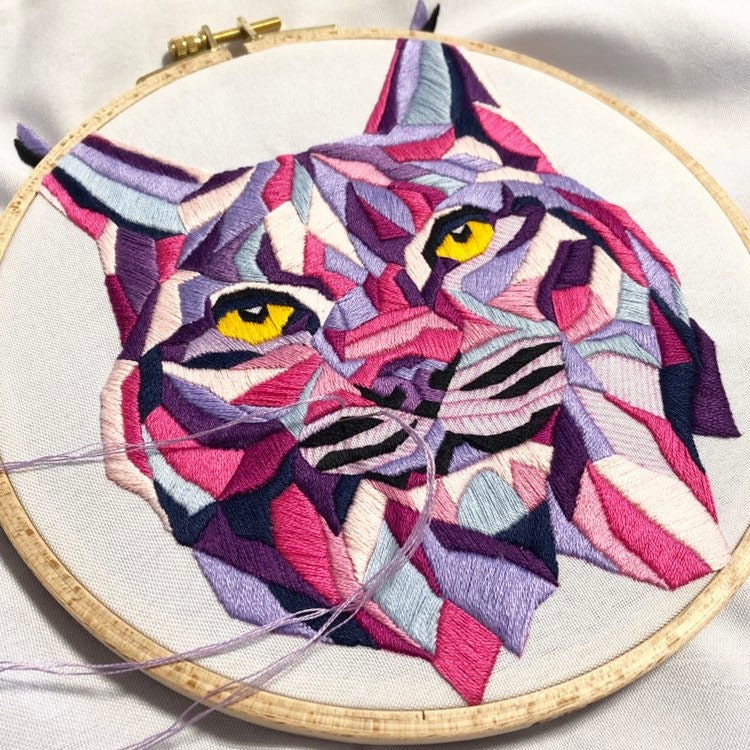 Geometric Bobcat Purple Version - Hand Embroidery Pattern