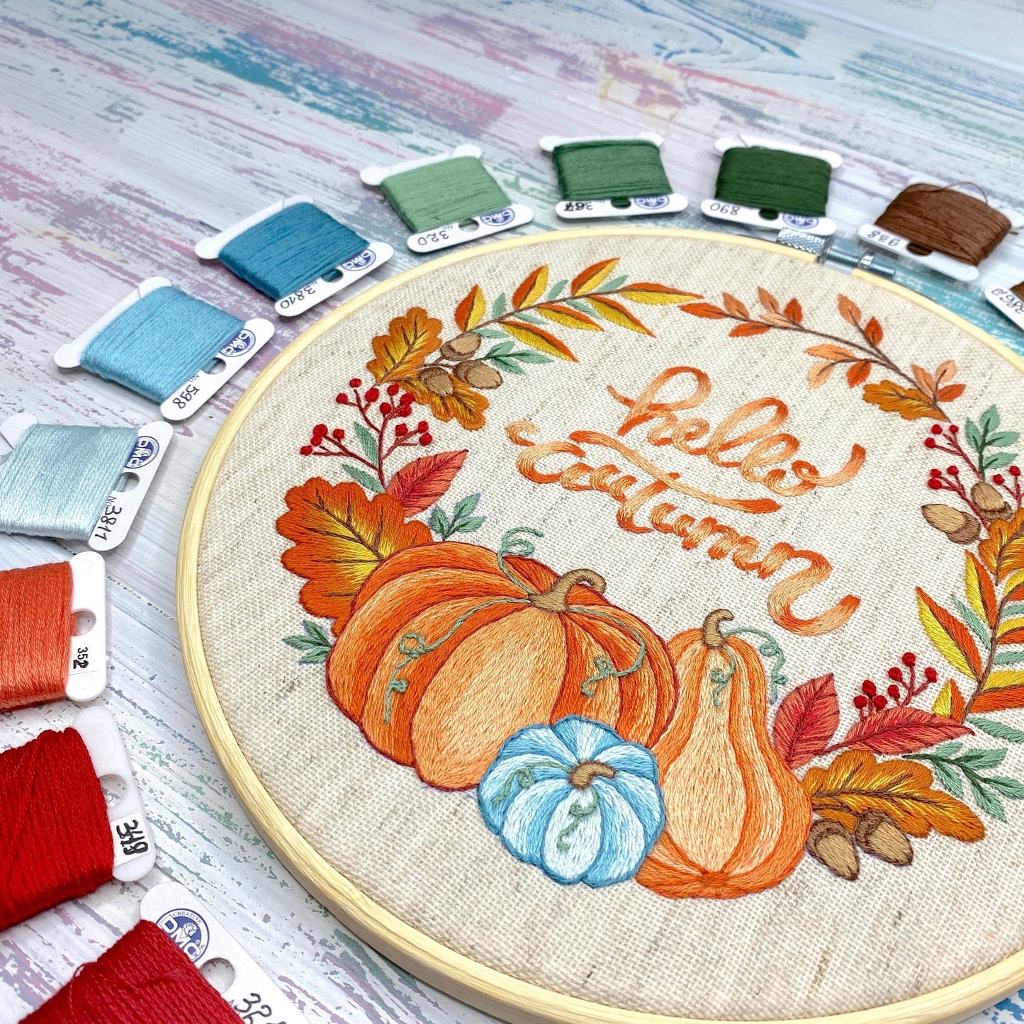 Hello Autumn Pumpkins Wreath - Hand Embroidery Pattern
