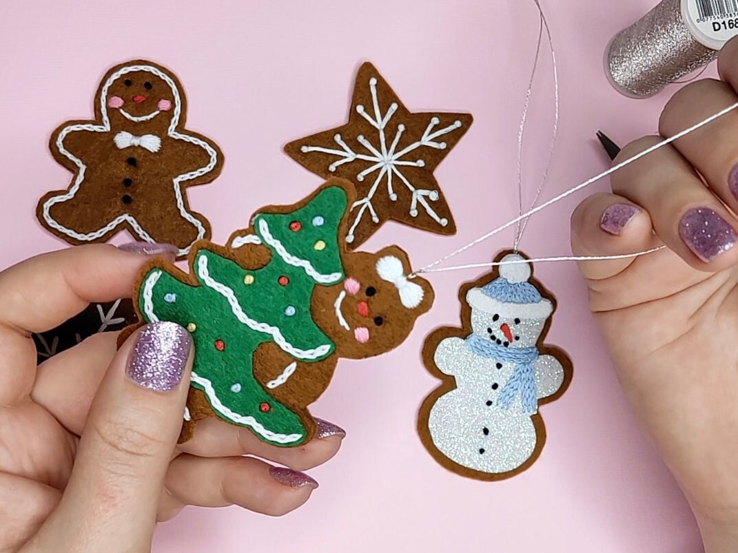 Gingerbread Cookies Christmas Ornaments - Hand Embroidery Pattern