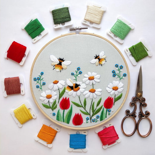 Busy Bees and White Daisies - Hand Embroidery Pattern