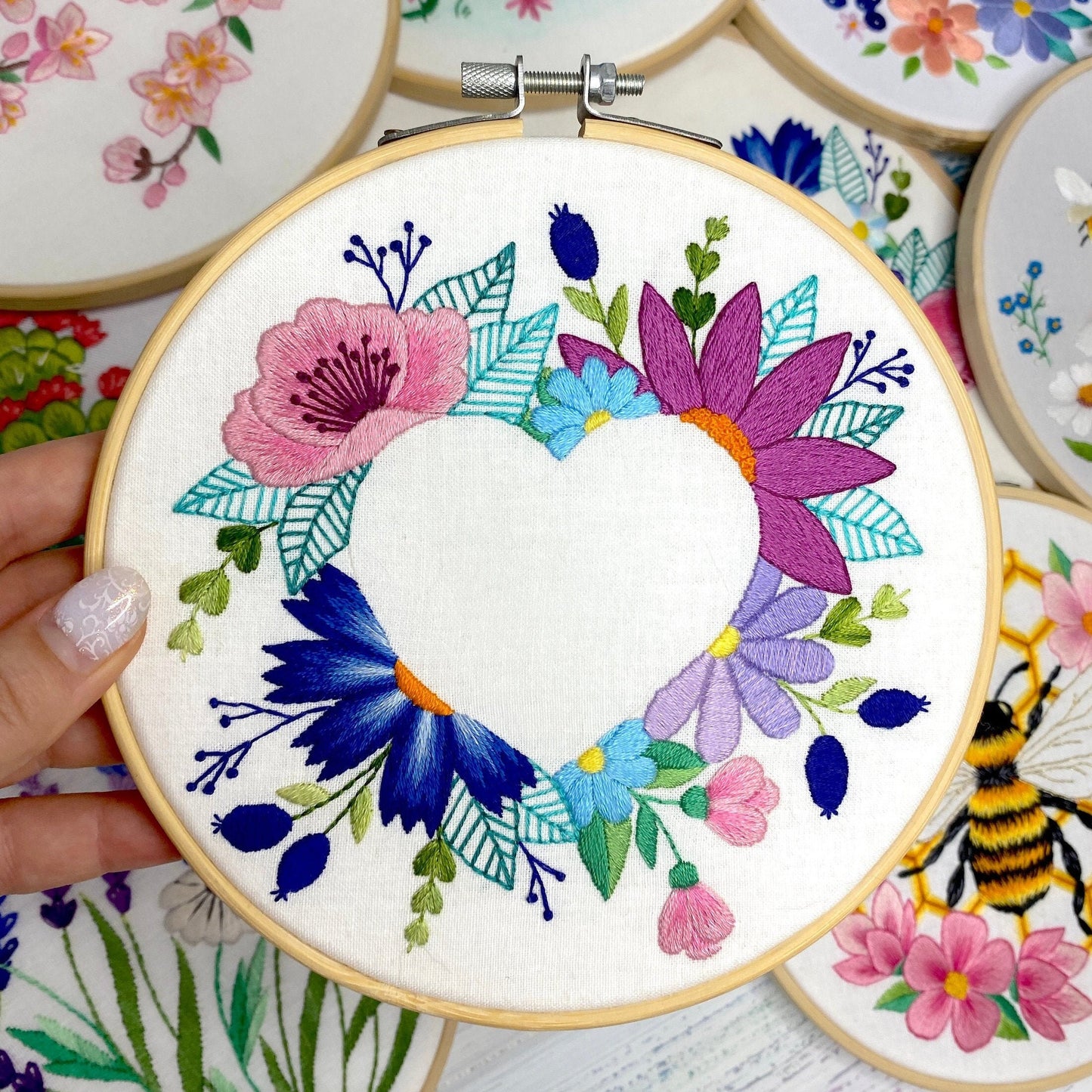 Floral Heart Negative Space - Hand Embroidery Pattern