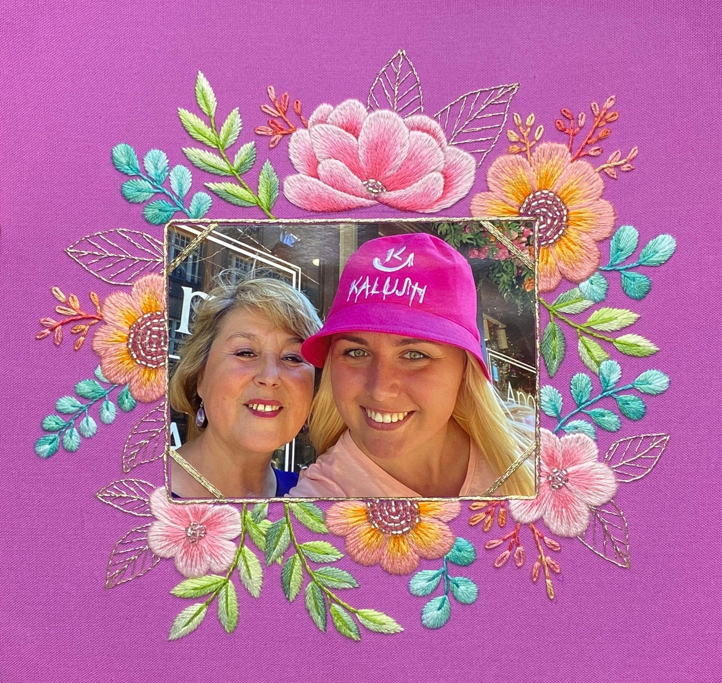 Floral Photo Frame - Hand Embroidery Pattern