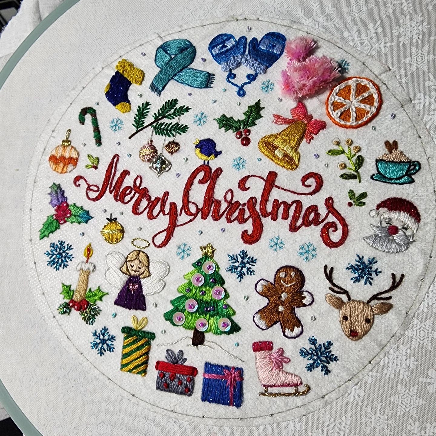 "Advent Calendar" Christmas Stitch Along 🎄 Hand Embroidery Pattern + Video Tutorials