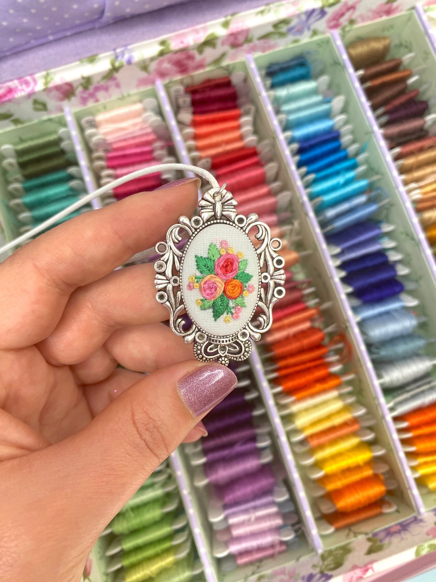 Make Your Own Embroidered Pendants - Pattern with 14 Different Designs + Detailed Video Tutorials